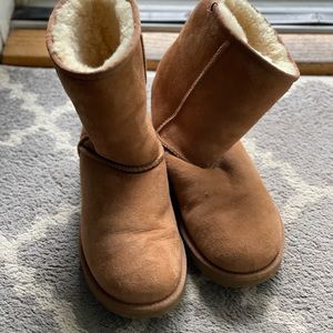 EUC Ugg boots